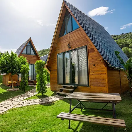 Kamp alanı Karaöz Sapphire *